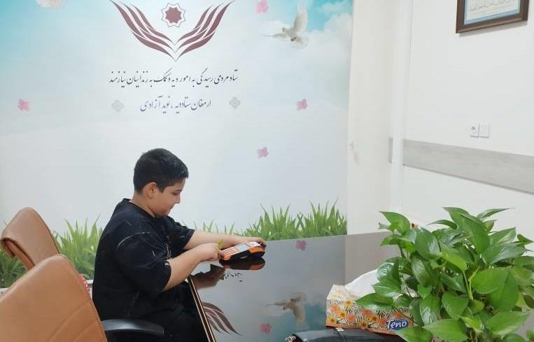تولدی با طعم لبخند ۱۲ نوجوان شیرازی